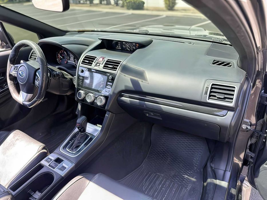 Subaru WRX      2017