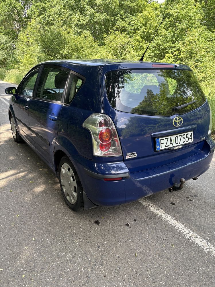 Toyota Corolla Verso 2.0D 7 osób