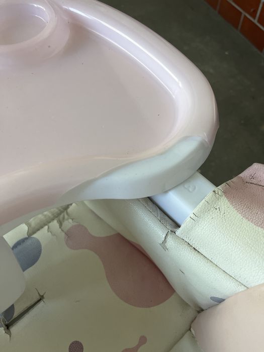 Cadeira de refeições bebe