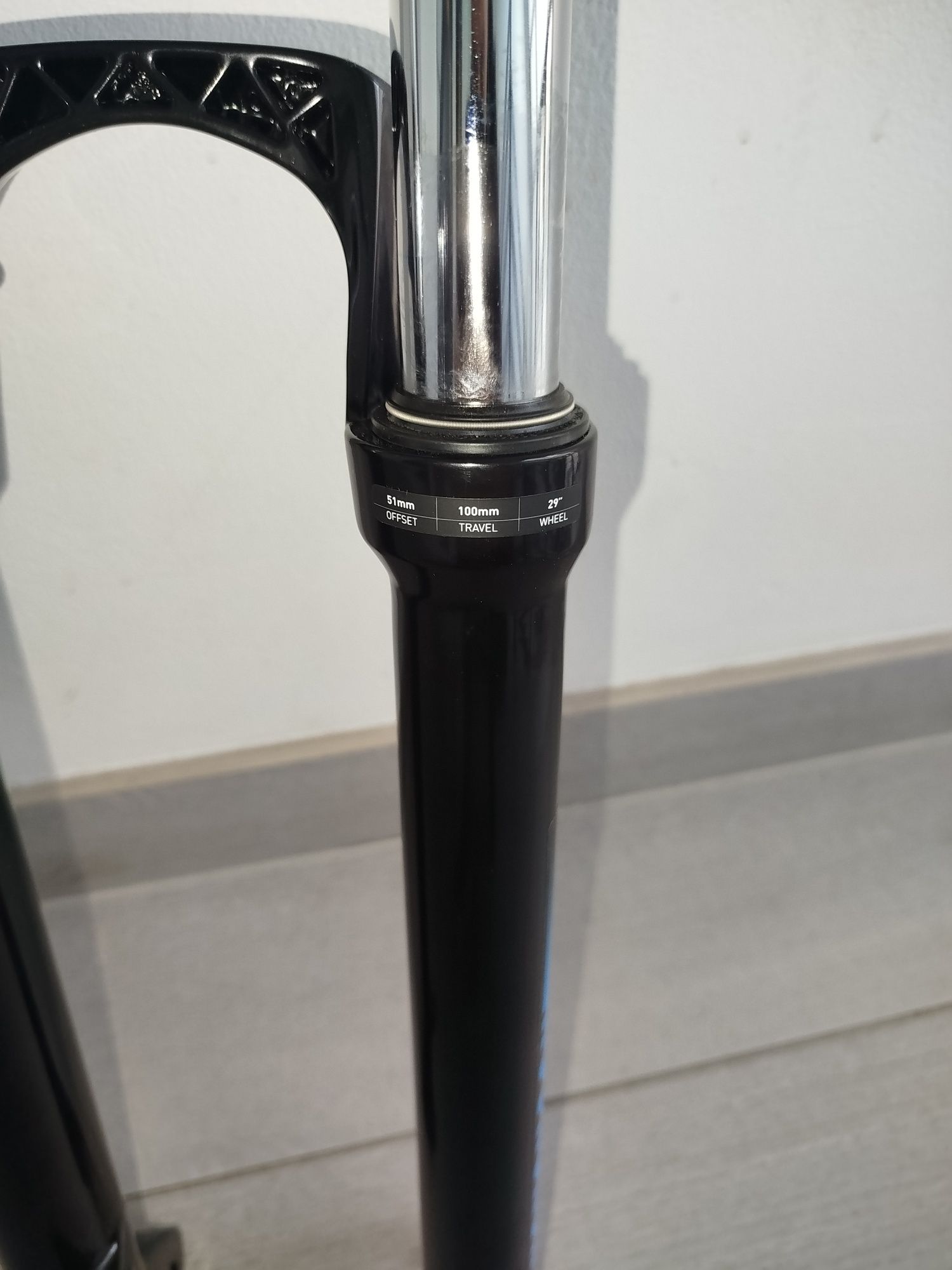 Amortyzator Rock Shox Judy 29 1 1/8" 100mm qr9