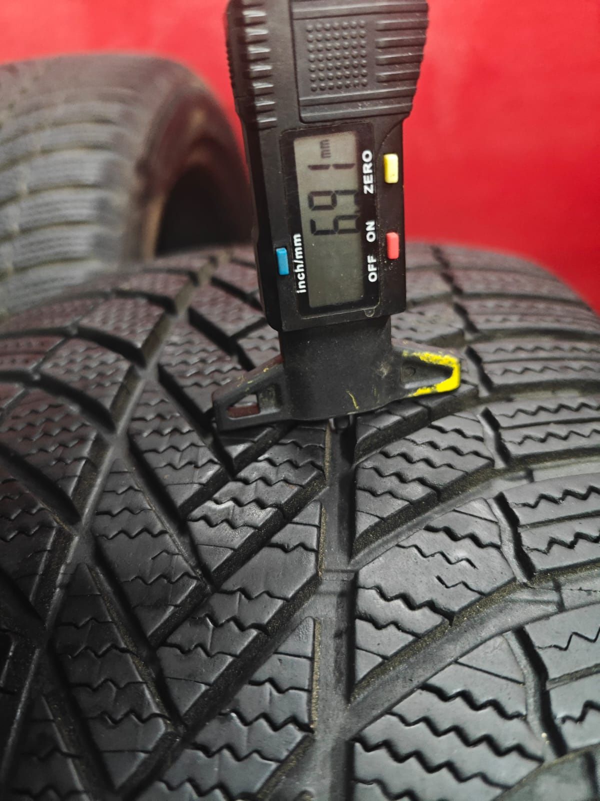 Opony 265/45/21 Bridgestone