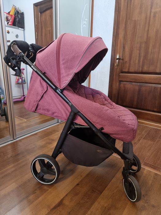 Прогулянкова Коляска Carello Bravo