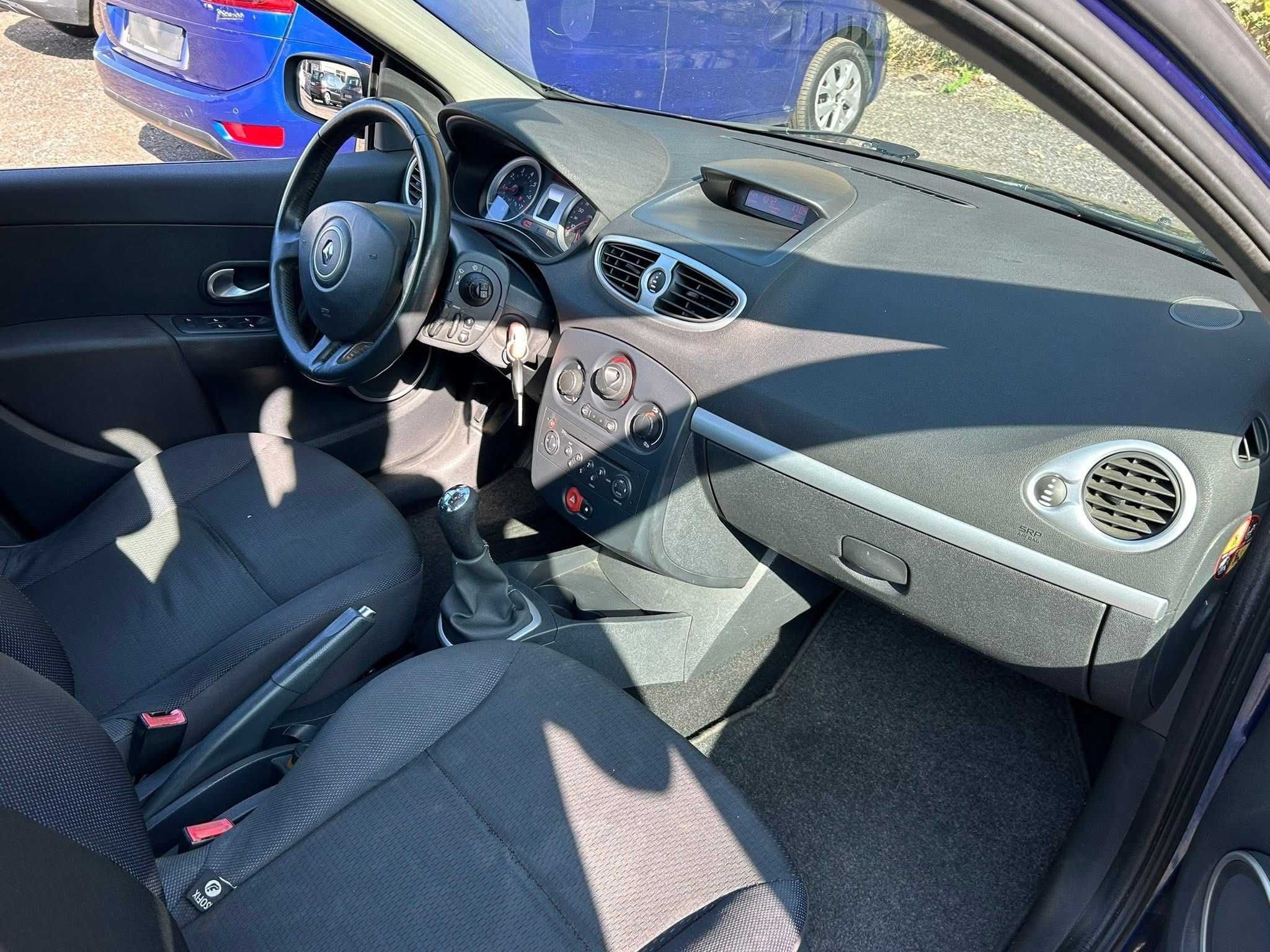 Renault Clio 1.2 16v Dynamique