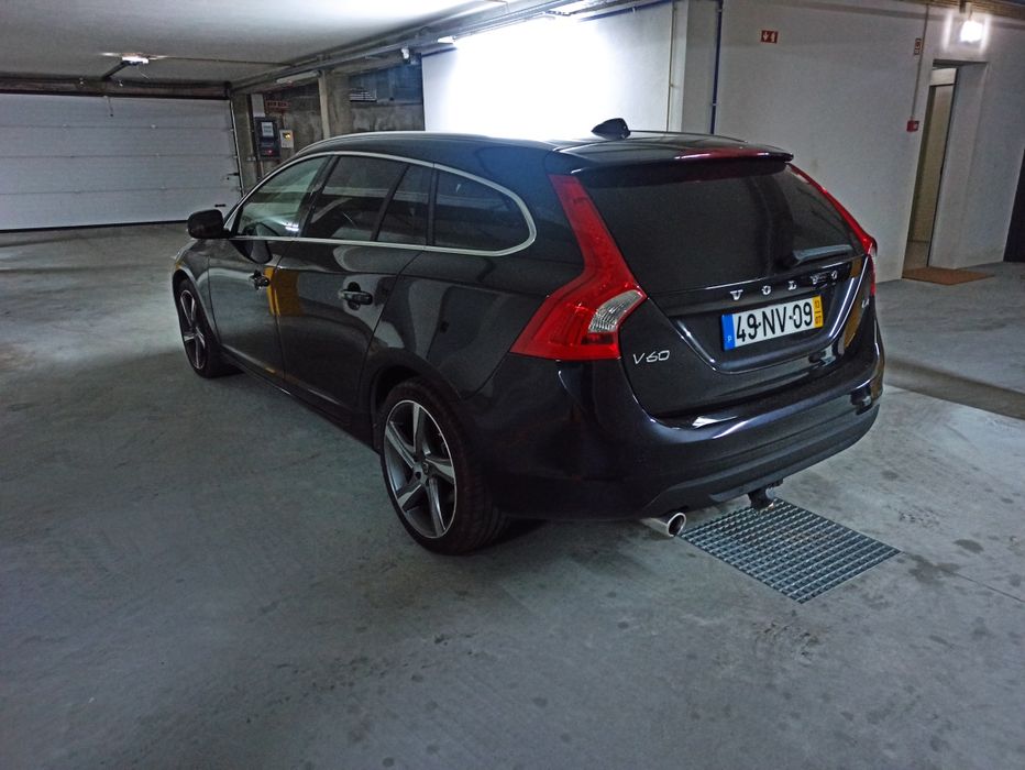 Volvo V60 D4 Momentum