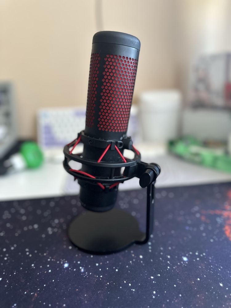 Срочно продам мікрофон hyperx