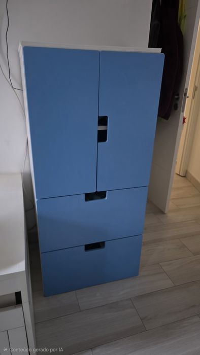 Roupeiros para quarto de criança (semi novos)