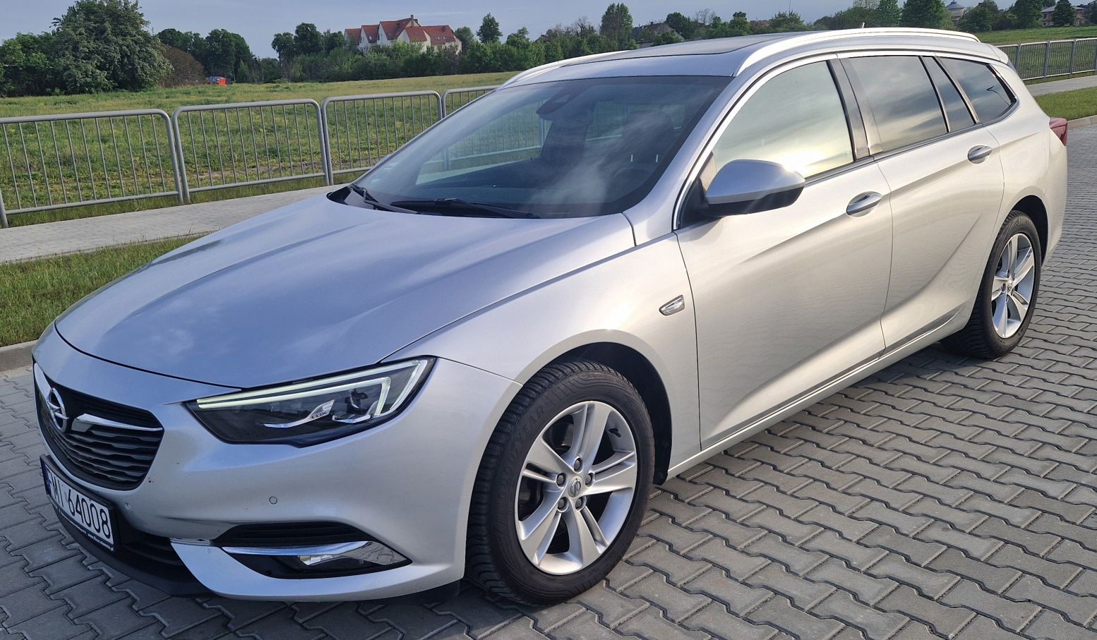 Opel Insignia 2.0 170 KM Tylko 42 tys km Full LED Panorama szyberdach