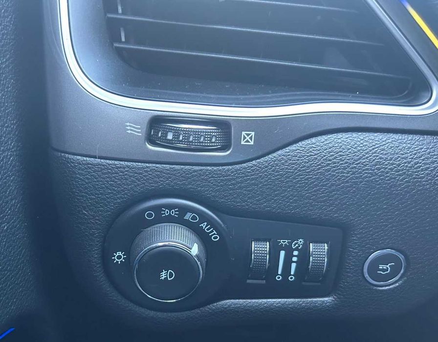 Продам Jeep Cherokee