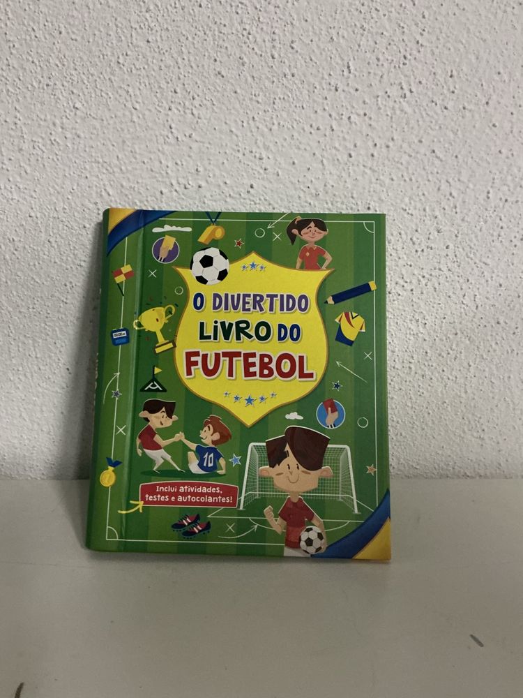 O divertido livro do futebol- livro de futebol para crianças