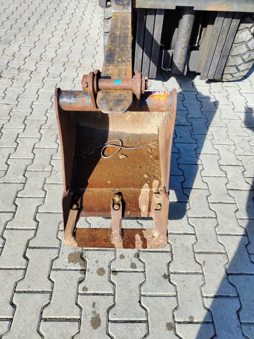 Łyżka kopiąca do koparki minikoparki szer 45cm sworzeń fi35mm