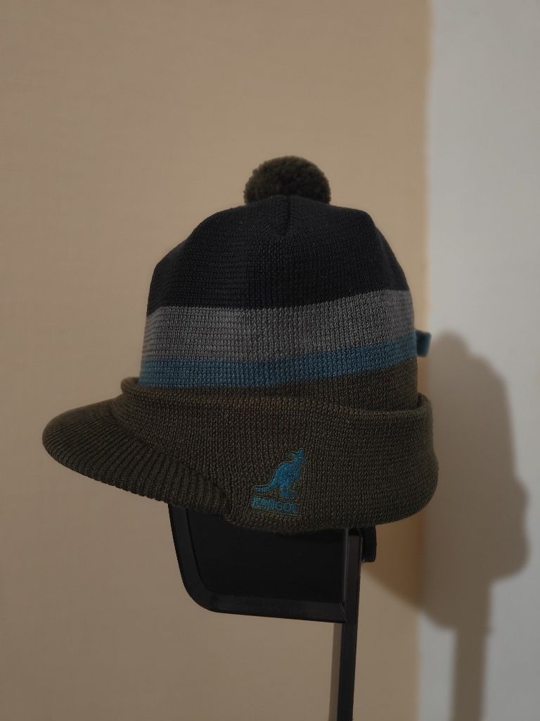 Продам шапку Kangol+шарф