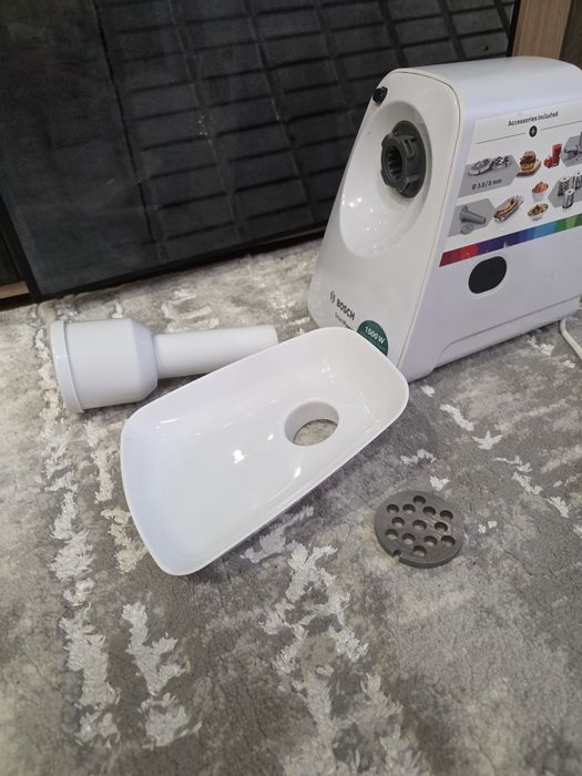 Продам комплектуючі до м'ясорубки Bosch