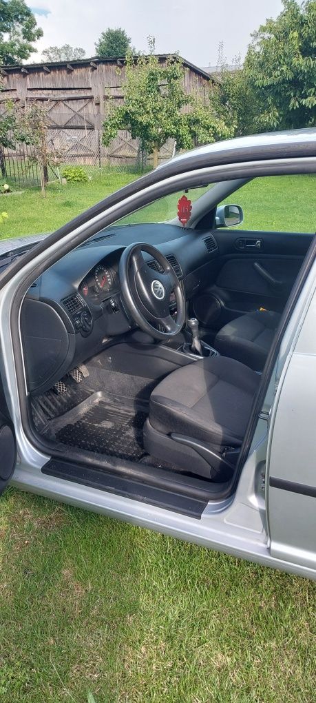 Volkswagen Bora 1.9 TDI 2002