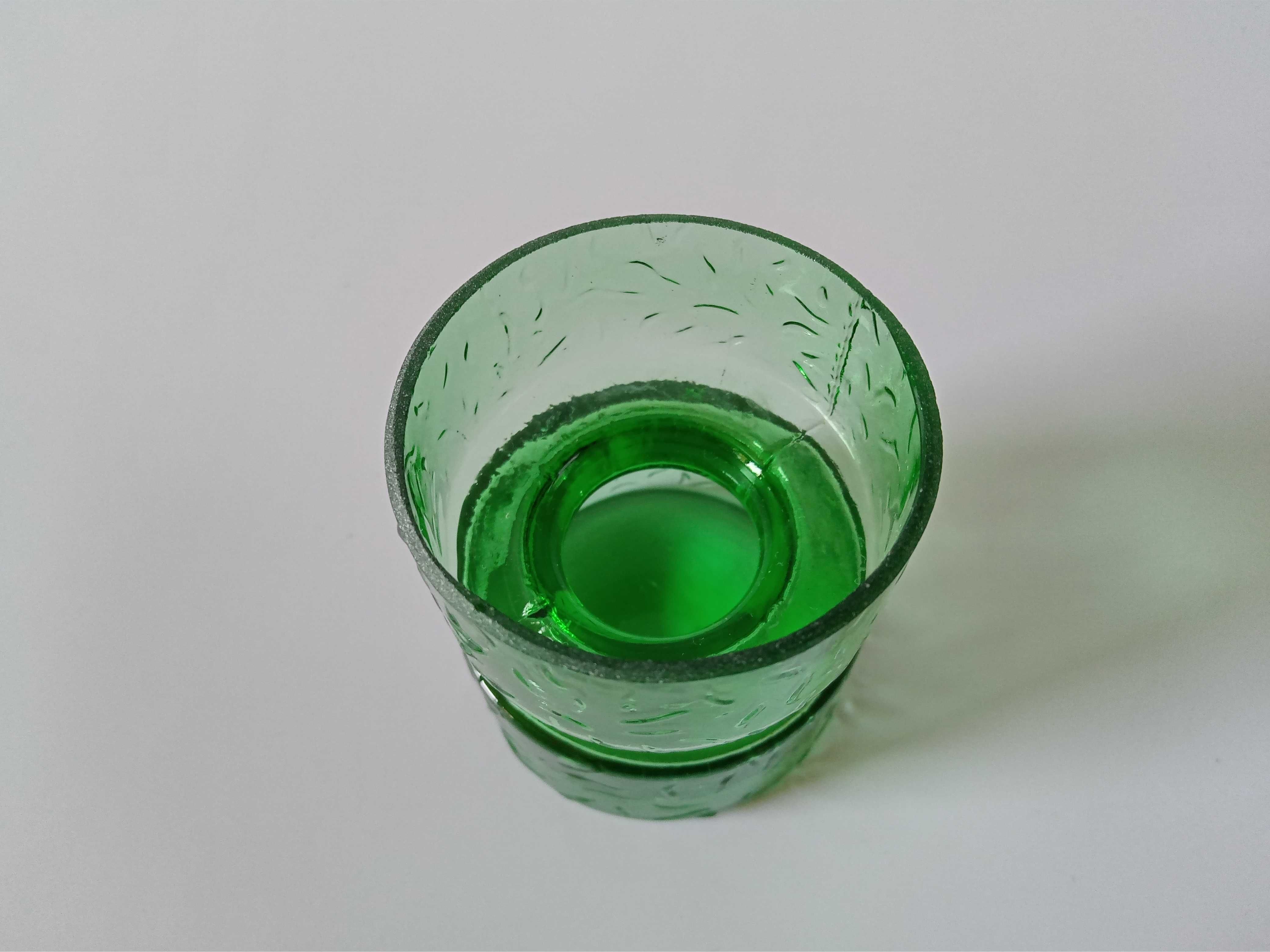 Helena Tynell zielony mały szklany świecznik nr. 3