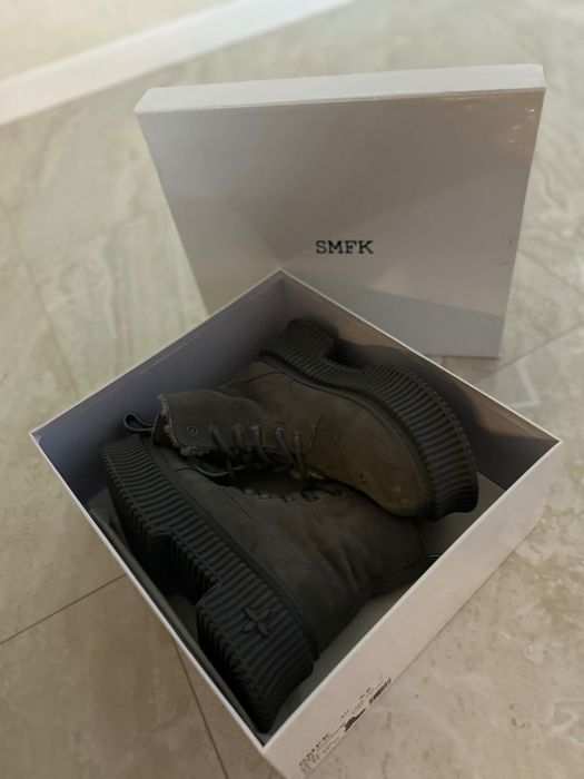 Зимове взуття чоботи