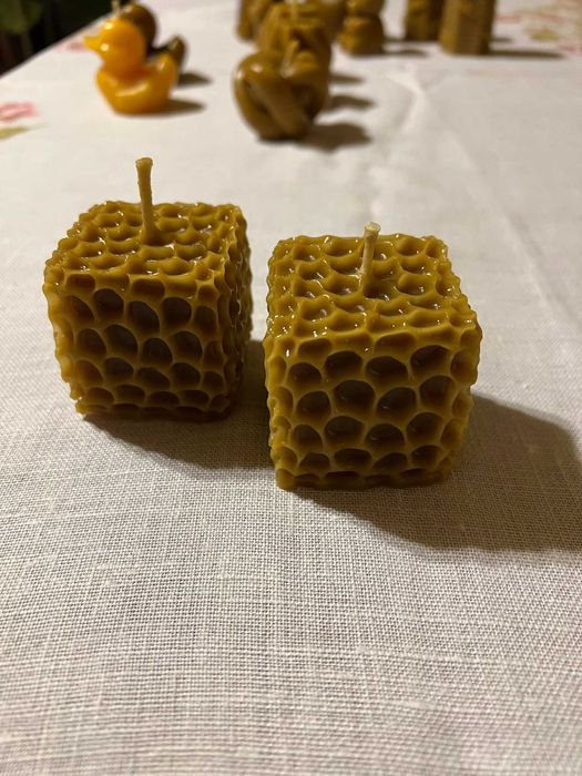 Świece świeczki z naturalnego wosku pszczelego, nierafinowanego