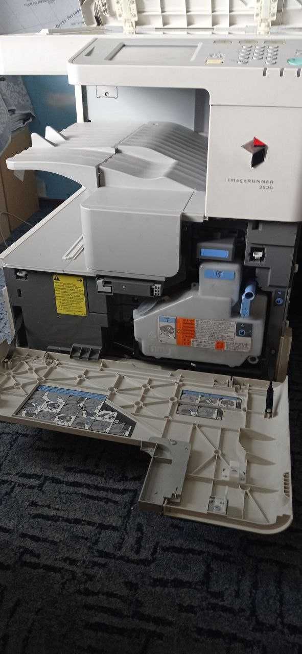 Копир, принтер, сканер А3 Canon iR2520