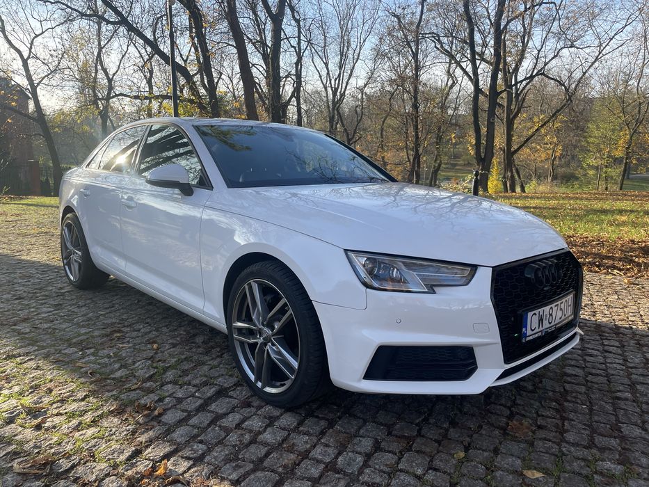 Audi A4 2.0 Tfsi limousine model B9 piękny stan zadbane