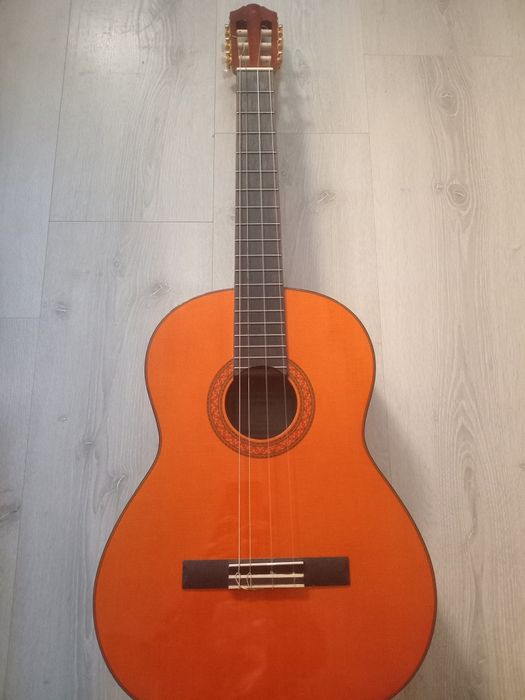 Класична гітара Yamaha C70