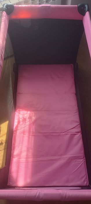 Łóżeczko turystyczne