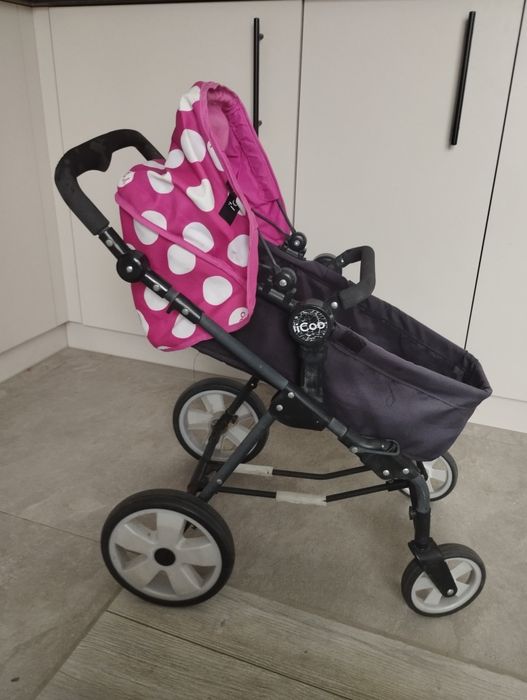 Коляска кукольная