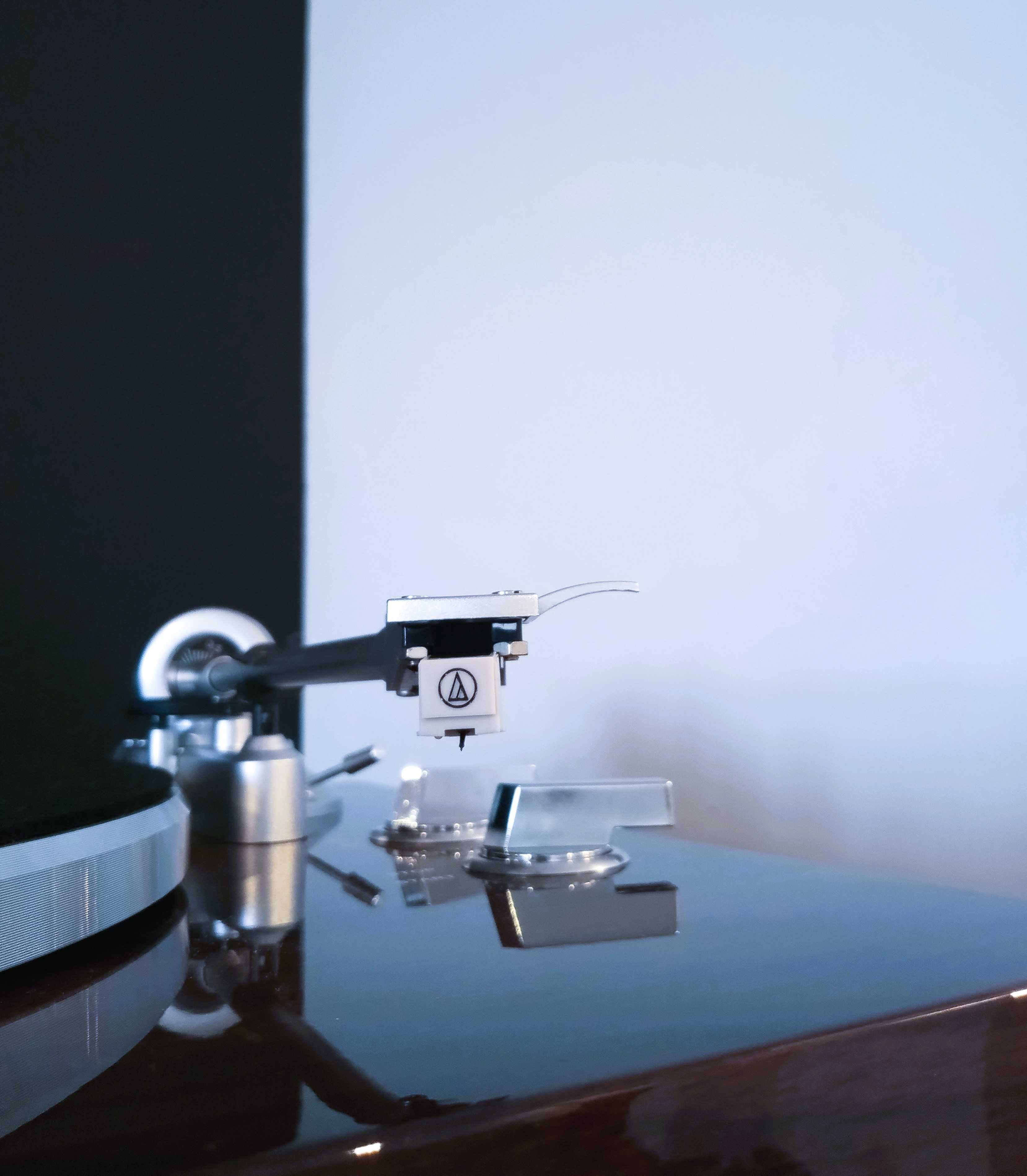 Gramofon CrossStu HP056 HQ BT igła Audio-Technica + GRATIS 2 Płyty