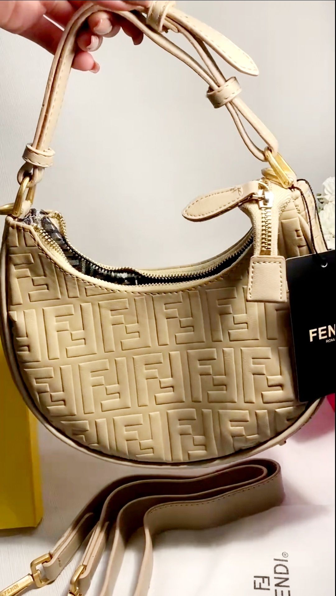 Жіноча сумка клатч Фенді Fendi Нова модель