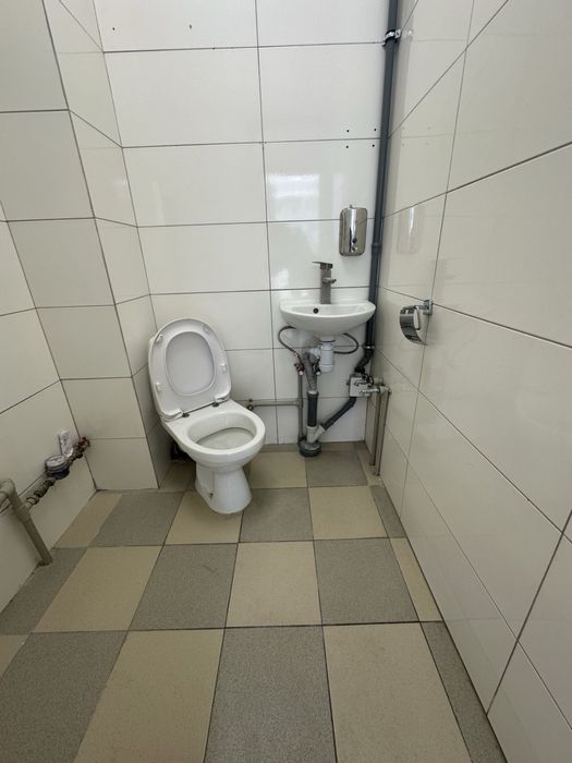 156 м.кв центральний ринок оренда