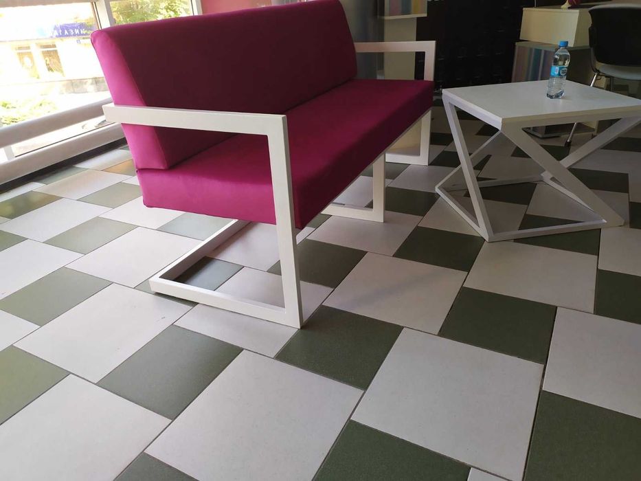 Диван и журнальный столик. (Лофт)