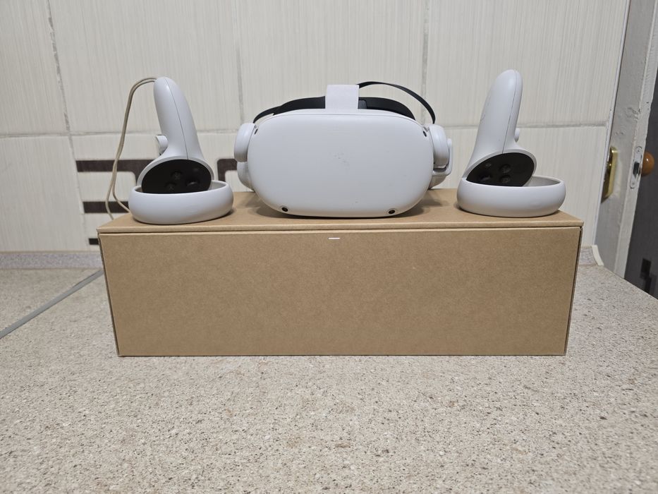 Окуляри віртуальної реальності Meta Oculus Quest 2 128Gb