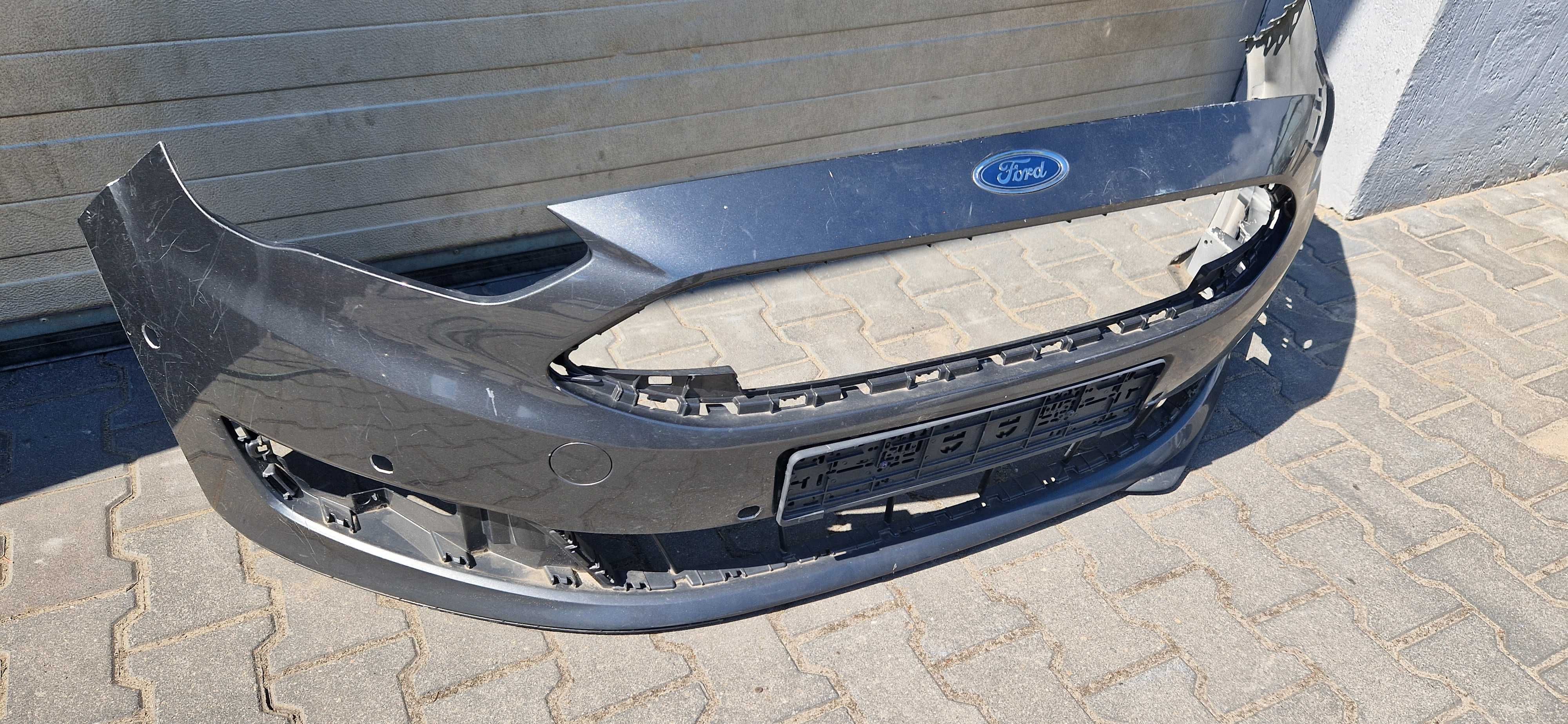 Zderzak przedni / przód Ford C-max II mk2 lift 2015- / czujniki PDC