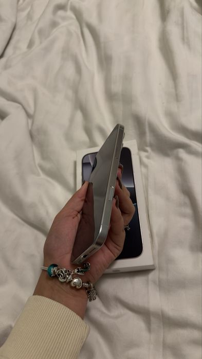 Iphone 16 pro max 256gb white titanium