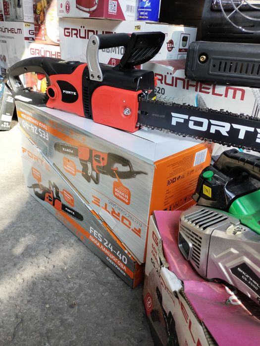 Акция Forte FES24-40 Электропила цепная прямой двигатель
