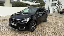 Peugeot 2008 1.2 PureTech 130cv (Pele, teto panoramico. Câmara)