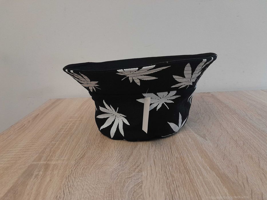 Czapka dwustronna, rybacki kapelusz BUCKET HAT ( liść konopi), rozm 59