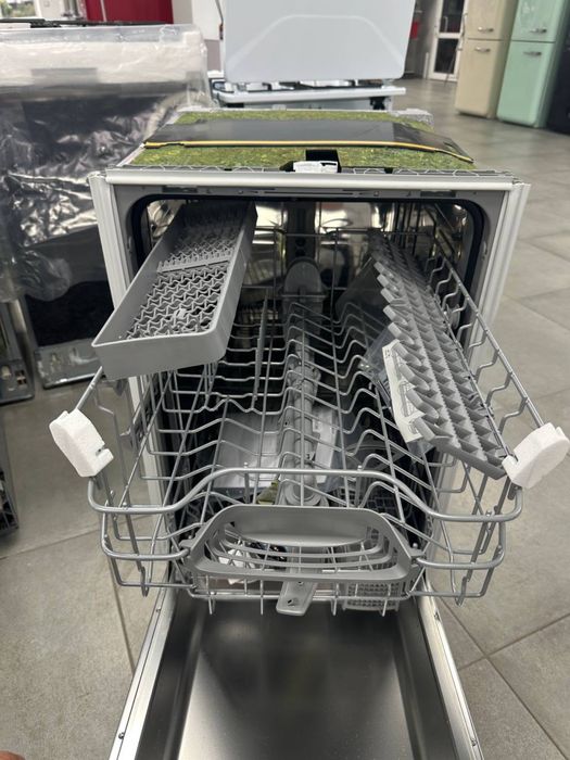 Посудомийна машина 45см Bosch SPV4HKX10E