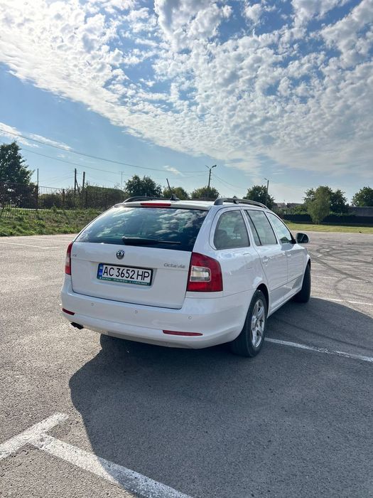 Skoda 1.4 tsi avtomat 2012