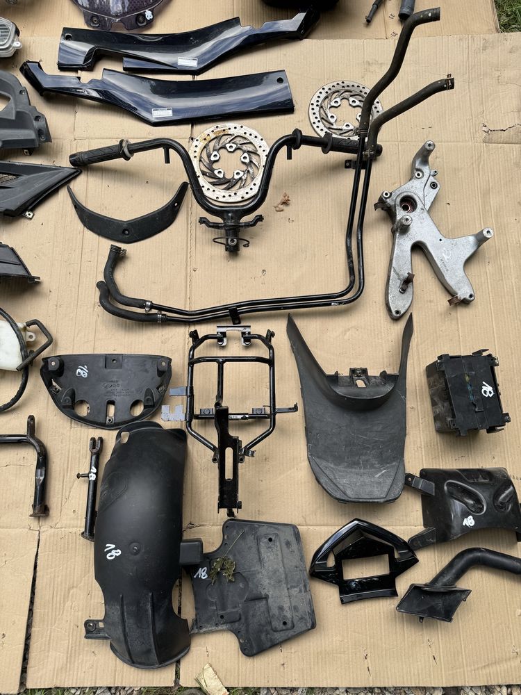 Kymco Dink 200 200i owiewka lampa szyba licznik tarcza nosek części