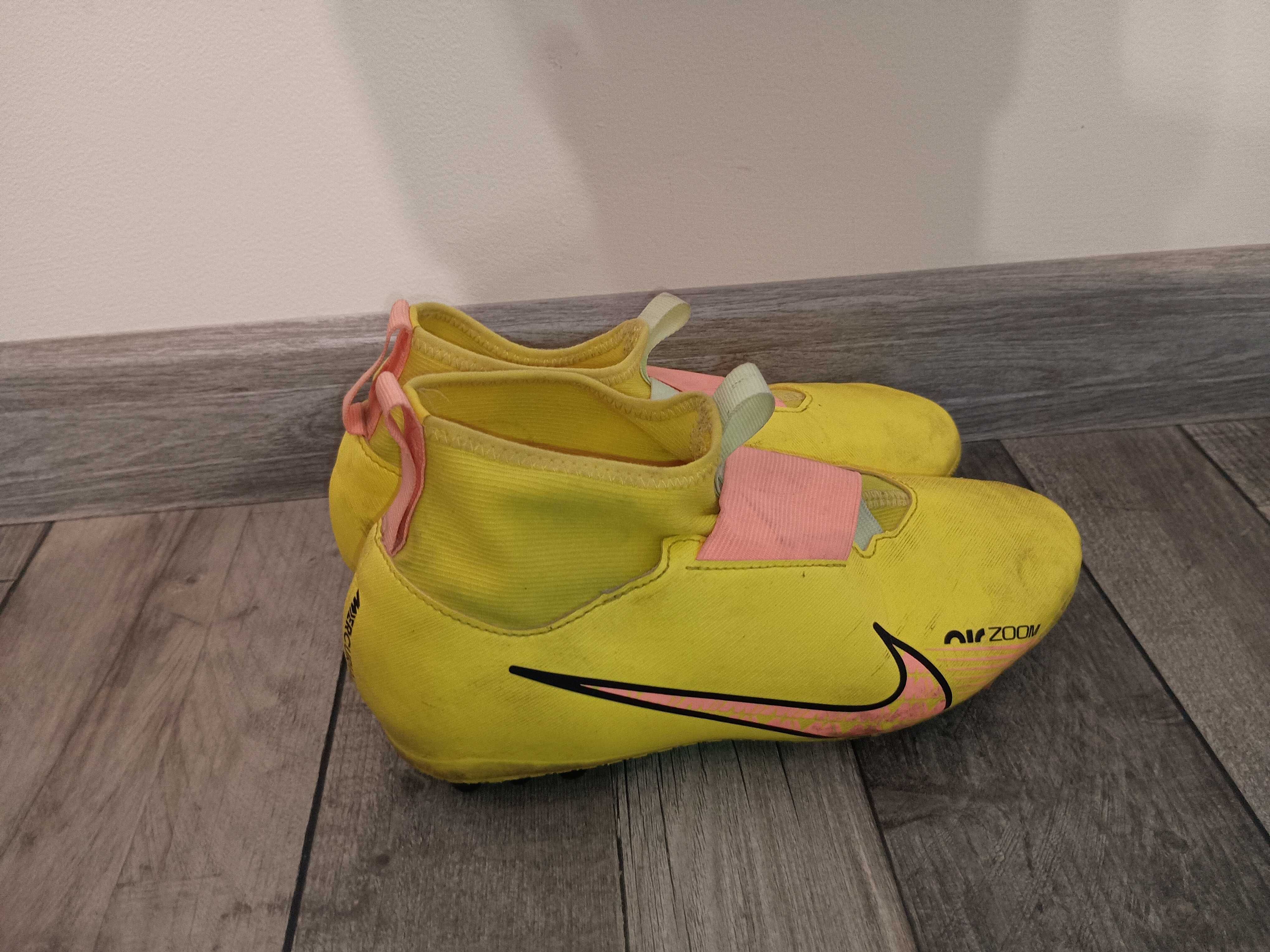 Korki piłkarskie Nike Zoom Mercurial Superfly rozmiar 38