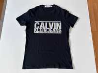 Koszulka Calvin Klein M czarna z białym napisem