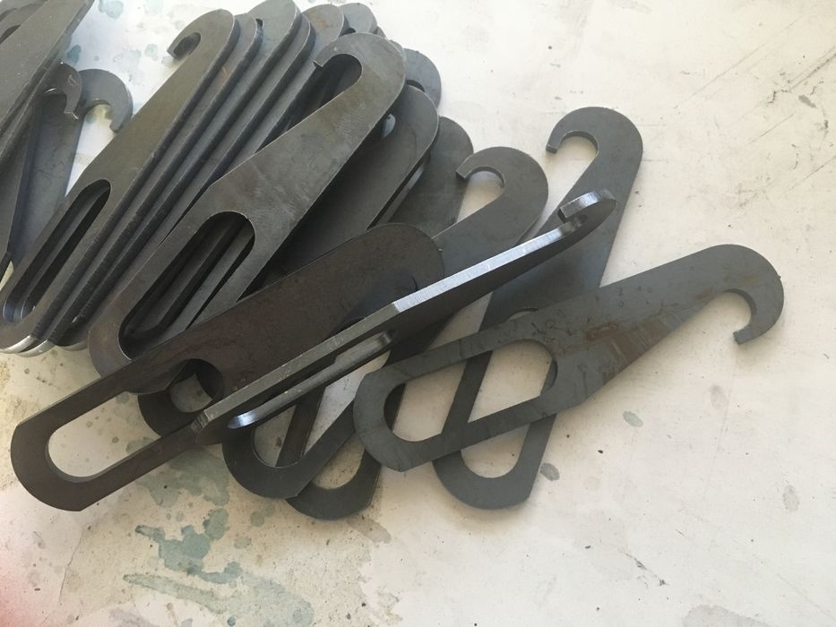 Гачки на спотер тягову гребінку