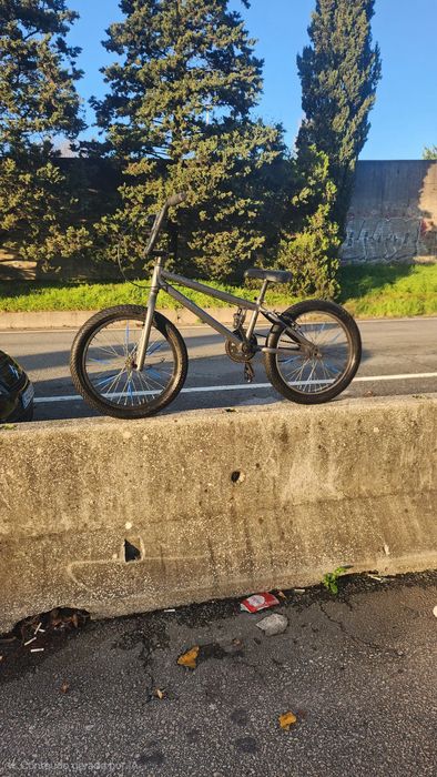 Bicicleta BMX para freestyle