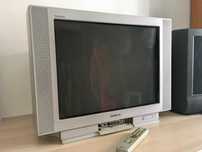 Televisão Sony Trinitron (avariada)