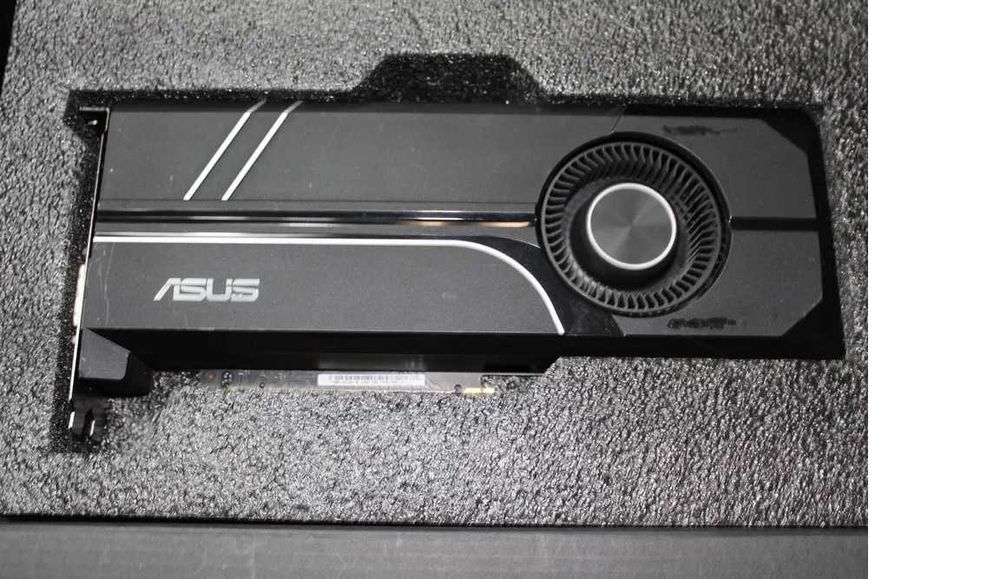 Placa gráfica Asus GTX 1080 turbo 8G