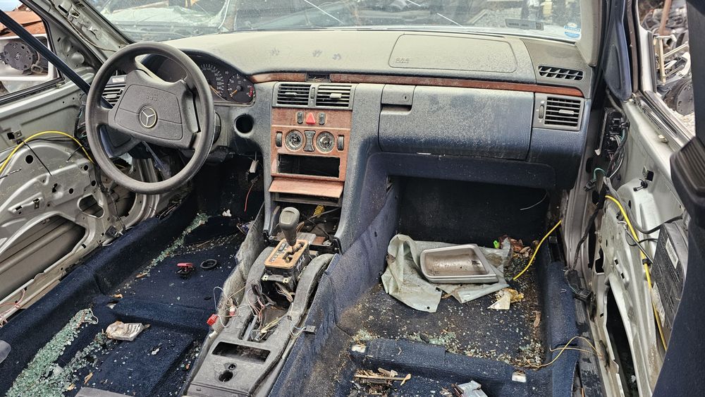 Запчасти mercedes 210 дизель авторазборка автозапчасти мерседес  е кл