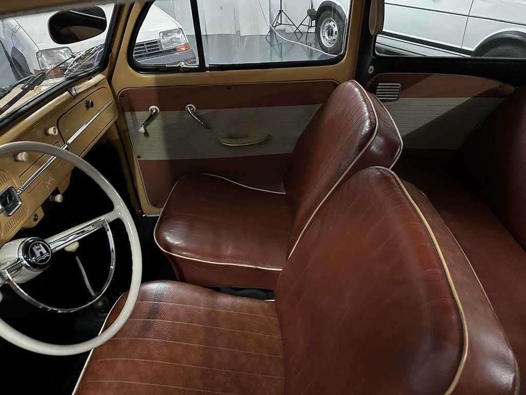 Volkswagen 1/11 Limousine Deluxe 1962