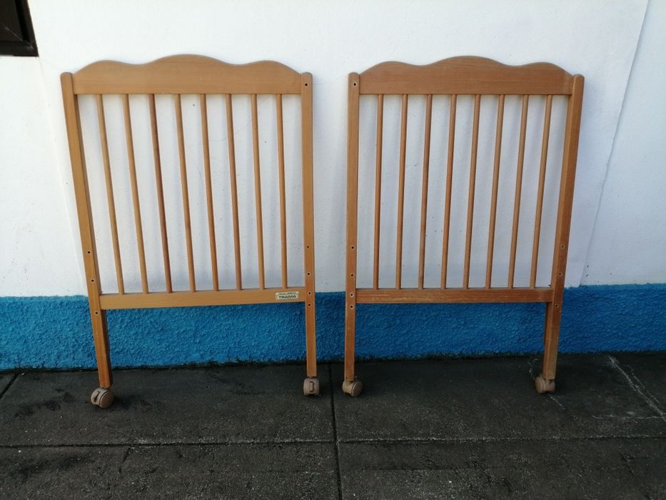 Cama de grades Bebé com colchão