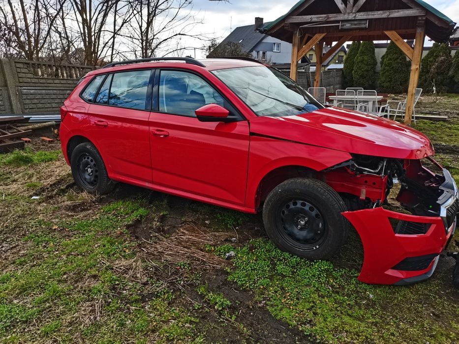 Drzwi lampa maska  silnik Skoda Kamiq 2020