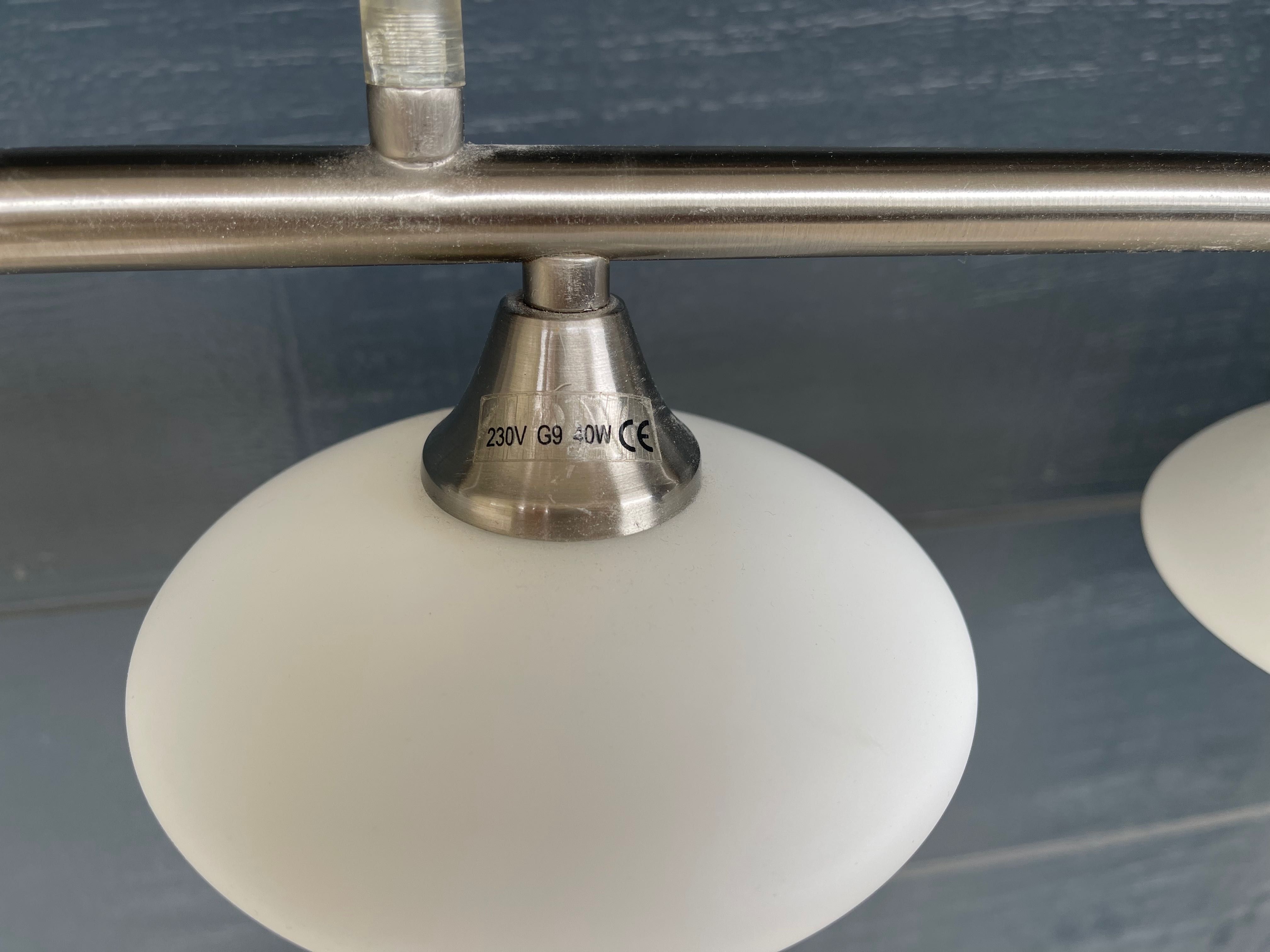 Lampa wisząca nad stół
