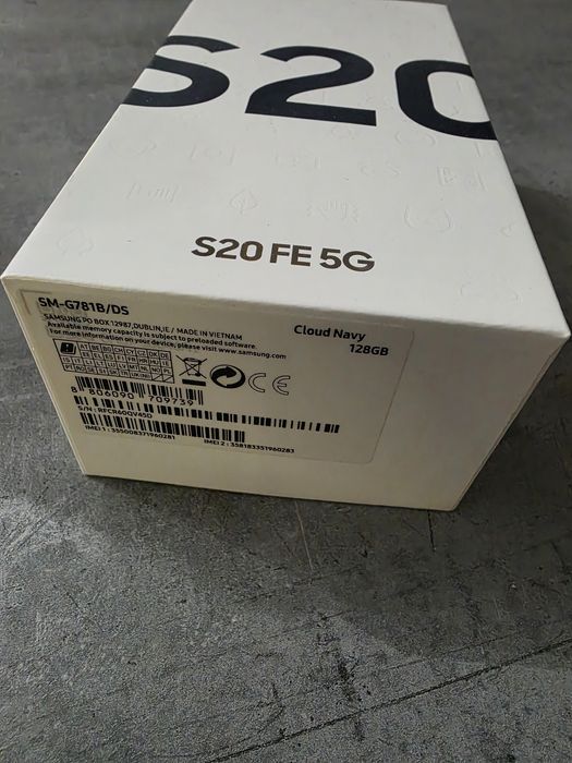 Samsung Galaxy S20 FE 5G/128GB – pęknięty wyświetlacz – sprawny, OKAZJ